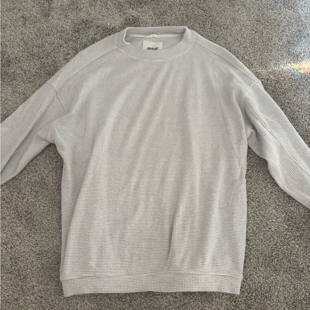 Aerie Light Gray Crew Neck Sweater